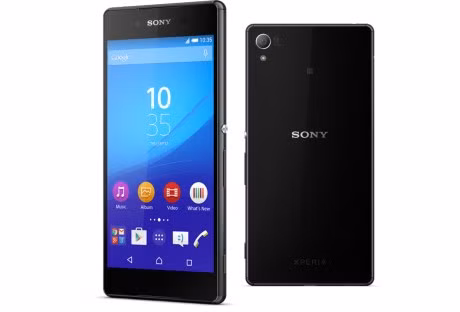 6.Xperia Z3+, smartphone chống nước giá đắt đỏ. Xperia Z3+ khi mới về Việt Nam có giá bán gần 18 triệu đồng và có thể tin rằng đây là chiếc smartphone chống nước tốt nhất ở mảng thị trường cao cấp. Đạt tiêu chuẩn IP65/IP68, Xperia Z3+ trên lý thuyết hoàn toàn có thể ngâm dưới nước 30 phút ở độ sâu 1,5 mét. Mặc dù chưa có đoạn clip nào kiểm tra thực tế nhưng các thế hệ Xperia Z trước đó đều có khả năng chống nước tốt với thiết kế nguyên khối chắc chắn và kín đáo. Khi sở hữu Xperia Z3+ bạn có thể tận dụng camera 20,7 MP với cảm biến Exmor RS cực tốt khi hoạt động dưới nước. Ngoài ra Xperia Z3+ được xếp vào hàng điện thoại cao cấp vì sử dụng chip Qualcomm Snapdragon 810 và có tới 3 GB RAM… 