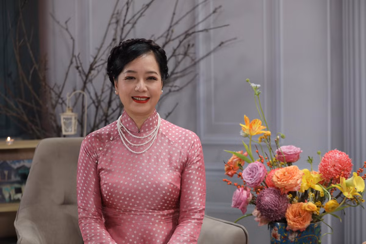 Bí quyết hôn nhân gần 40 năm vẫn ngọt ngào của NSƯT Chiều Xuân - Hình 3 Bi quyet hon nhan gan 40 nam van ngot ngao cua NSUT Chieu Xuan-Hinh-3