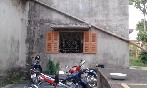 Căn phòng nơi đối tượng Lâm thực hiện việc treo cổ.