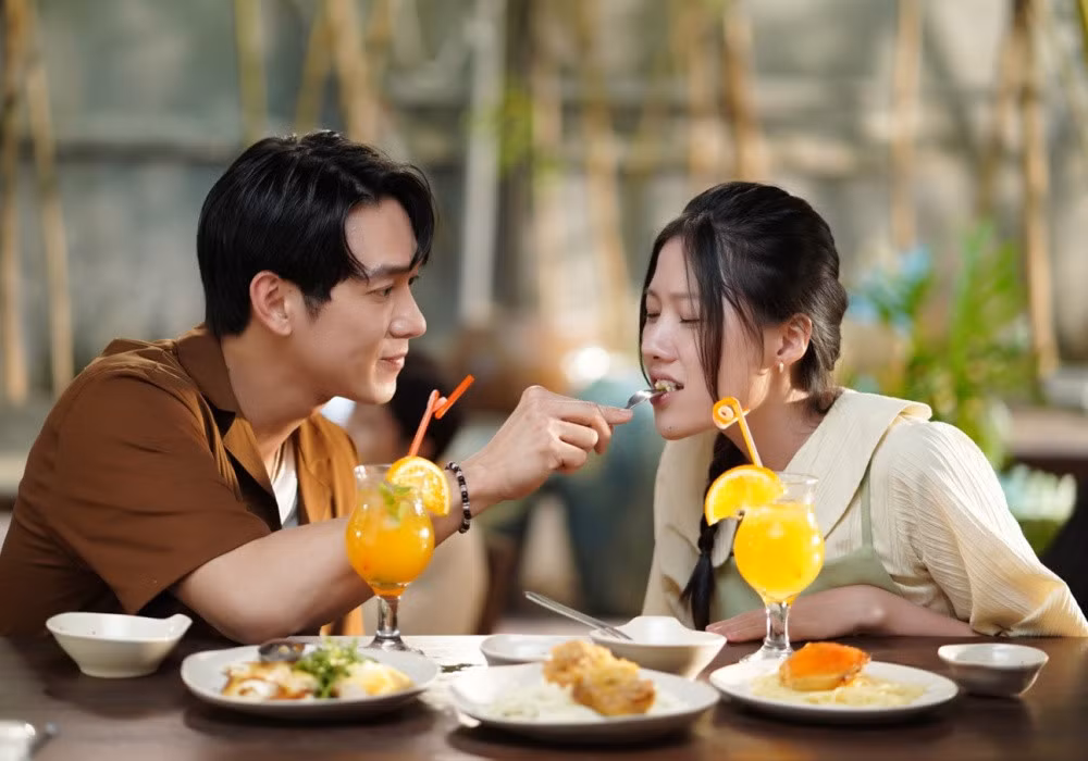 Vì sao nhiều phim Việt chết yểu, số khác lại bỏ túi trăm tỷ? - Hình 4 Vi sao nhieu phim Viet chet yeu, so khac lai bo tui tram ty?-Hinh-4