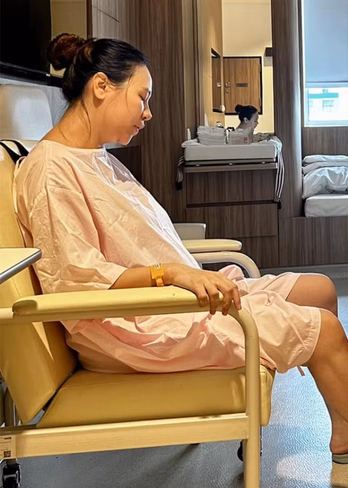 Dam Thu Trang lo dien sau khi sinh nhoc ty thu hai-Hinh-3