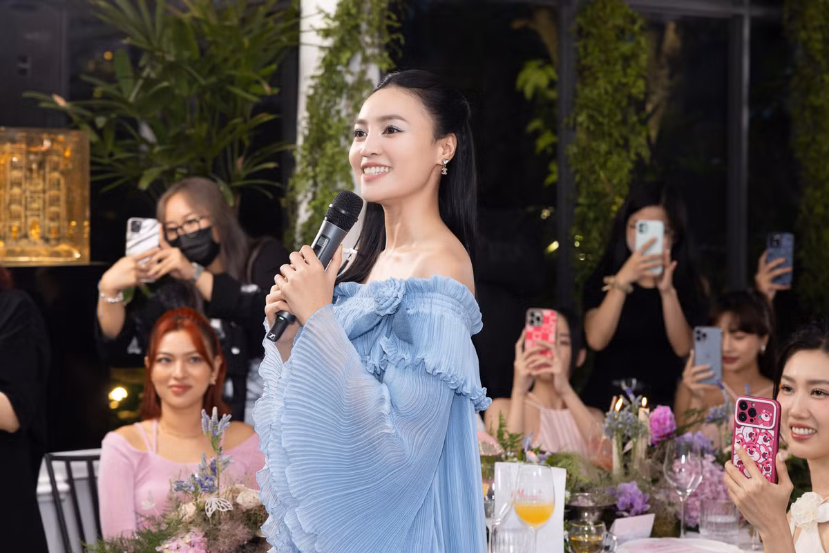 Mẹ bầu Lucie Nguyễn chịu chơi nhất Sài Thành với tiệc bầu đẳng cấp - Hình 3 Me bau Lucie Nguyen chiu choi nhat Sai Thanh voi tiec bau dang cap-Hinh-3