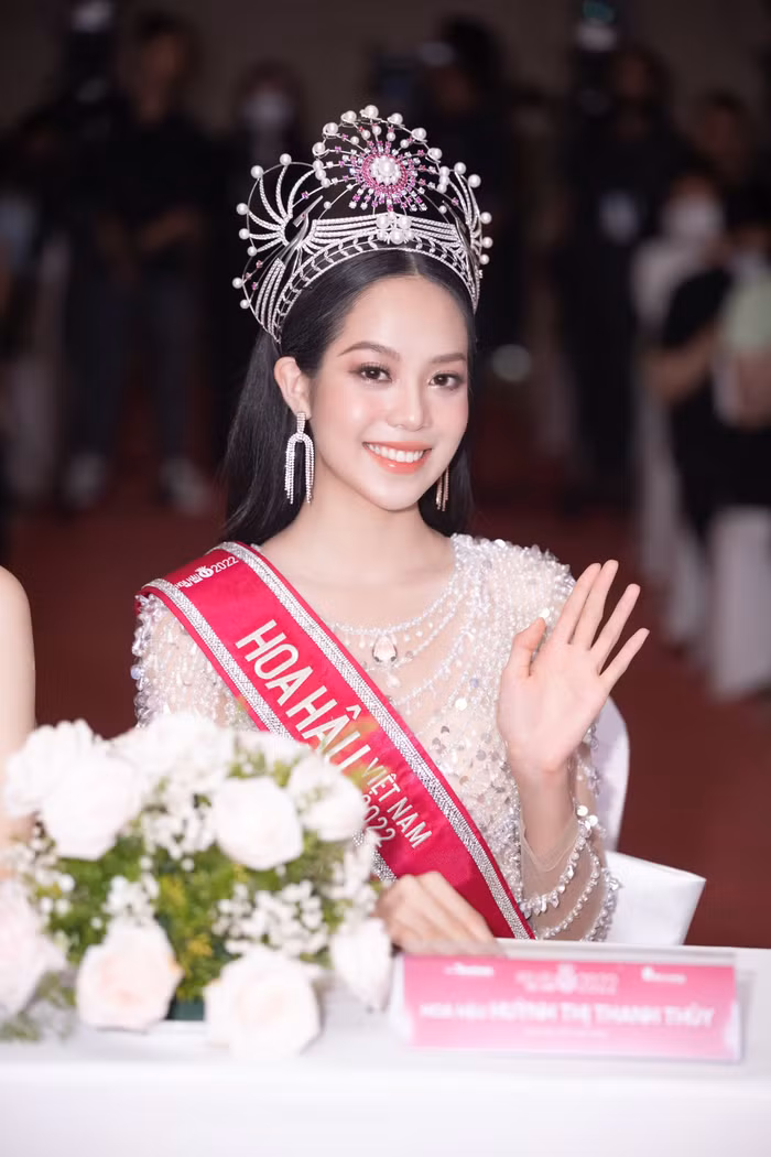 Cong khai nang nguc khien Thanh Thuy khong the thay Y Nhi thi Miss World?-Hinh-5