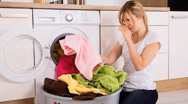 Sai lầm khi sử dụng máy giặt khiến quần áo giặt rồi vẫn bẩn ảnh 2 Sai lầm khi sử dụng máy giặt khiến quần áo giặt rồi vẫn bẩn ảnh 2