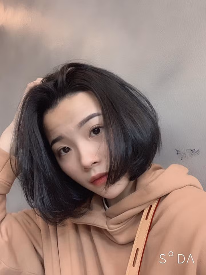 Có ý chí sắt đá và sự kiên trì, song con đường đến với cầu lông của Thùy Linh không thật sự suôn sẻ như cây vợt khác. Năm lên 11 tuổi, vì quá lo lắng cho tương lai bấp bênh của con gái, mẹ từng gọi Thùy Linh trở về quê nhà Phú Thọ tiếp tục việc học văn hóa thay vì theo đuổi con đường thể thao chuyên nghiệp.