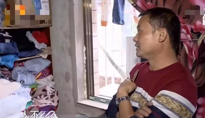 Ve que lo dam tang cho bo, vo choang truoc hanh dong cua chong-Hinh-2