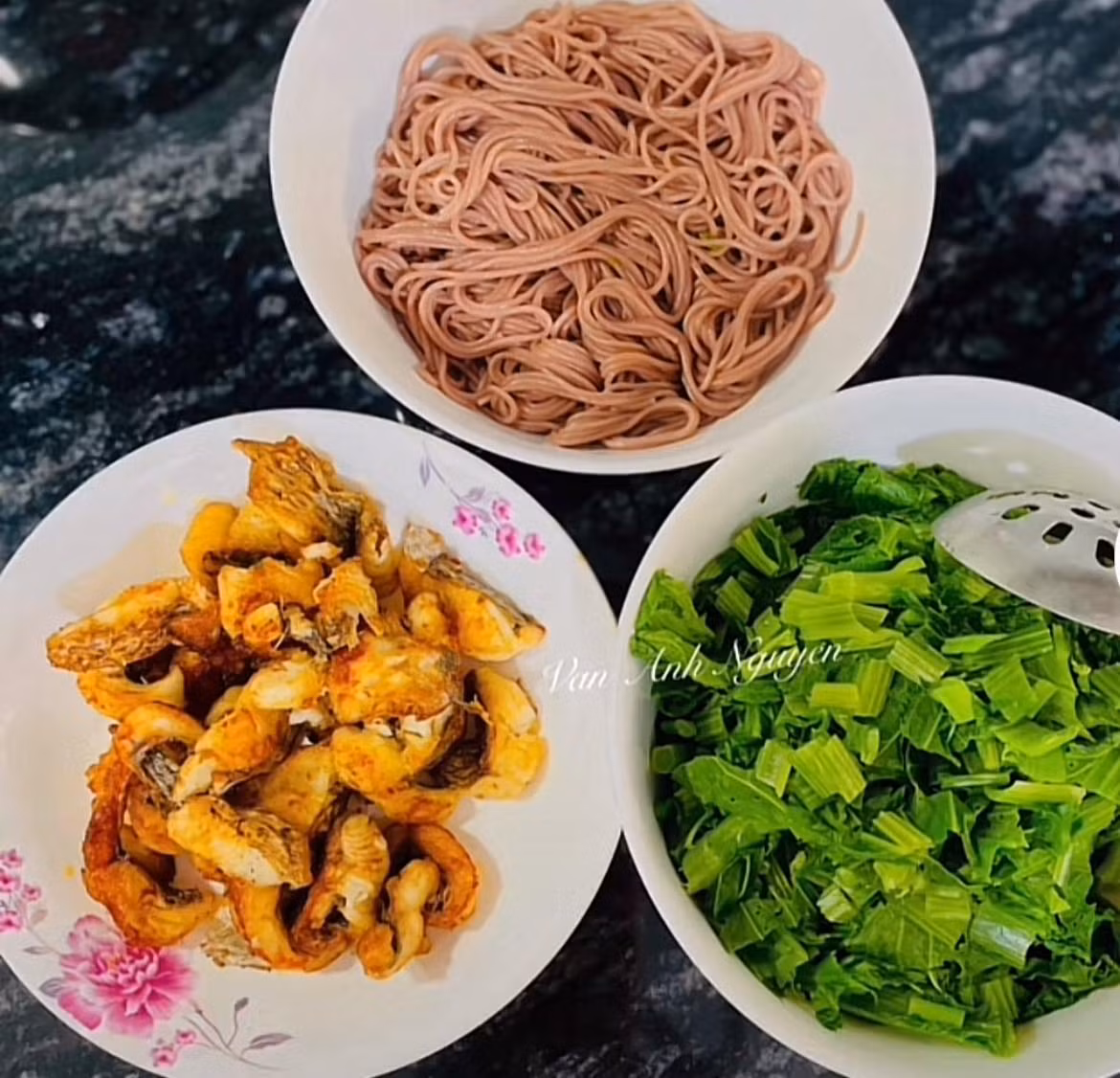 Bí quyết nấu món bún cá rô phi thơm ngon, bổ dưỡng - Hình 4 Bi quyet nau mon bun ca ro phi thom ngon, bo duong-Hinh-4