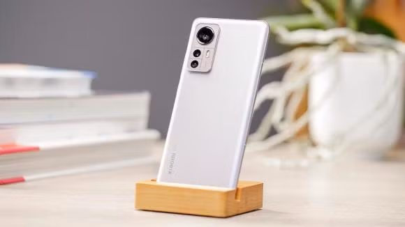 smartphone tốt nhất, smartphone cỡ nhỏ tốt nhất, điện thoại thông minh màn hình nhỏ, smarphone tốt nhất 2022