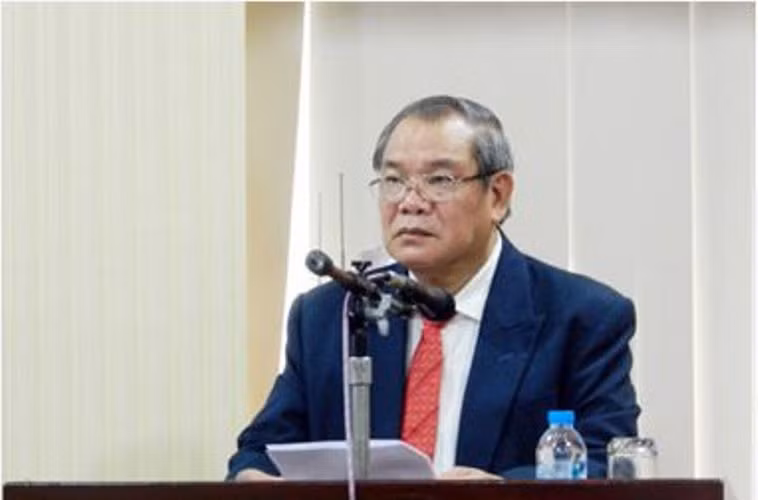 Ông Trần Minh Sanh, chủ tịch UBND tỉnh BR-VT hiện đang cấp cứu tại bệnh viện Chợ Rẫy, TP HCM trong tình trạng nguy kịch do đột quỵ té chấn thương sọ não