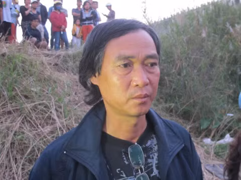 Ông Phạm Đức Quang - cậu chị Huyền.