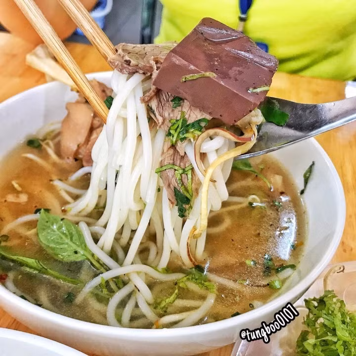 Đặc sản không thể bỏ lỡ ở Buôn Ma Thuột, ăn một tô là no cả buổi - Hình 4 Dac san khong the bo lo o Buon Ma Thuot, an mot to la no ca buoi-Hinh-4