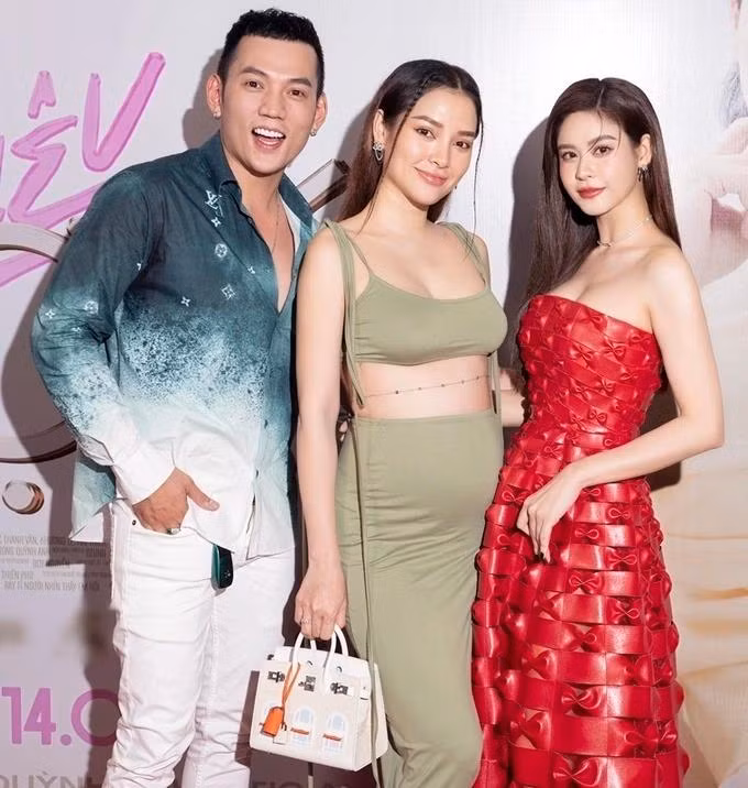 Bị nhận xét mặc hở khi mang thai, Phương Trinh Jolie nói gì? Bi nhan xet mac ho khi mang thai, Phuong Trinh Jolie noi gi?