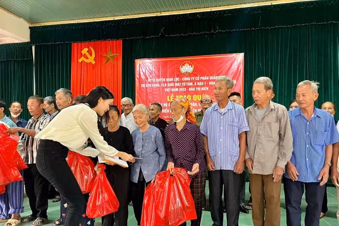 A hau Dao Hien hanh dong trai nguoc HH Y Nhi khi vuong on ao phat ngon