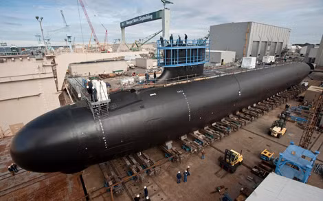 Hải quân Mỹ thực hiện ý định khá kỳ lạ, vừa cắt giảm tàu ngầm, vừa đóng thêm tàu mới hàng năm.