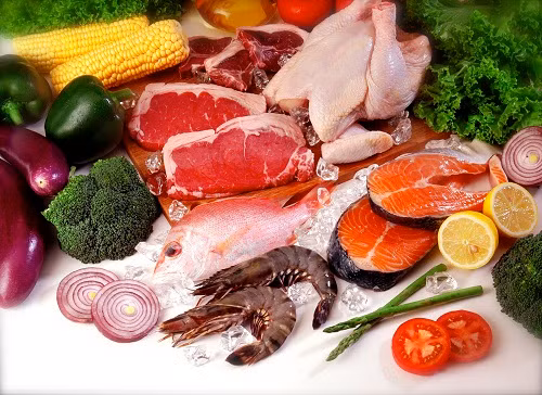 Thiếu máu. Với các triệu chứng chóng mặt, đau đầu, khó thở các phụ nữ nên đi kiểm tra tình trạng thiếu máu trước khi có thai. Nếu mắc chứng thiếu máu, nên chữa trị khỏi rồi mới nghĩ tới việc có thai. Phương pháp chữa trị thường bổ sung bằng dinh dưỡng, ăn nhiều thực phẩm giàu protein và chất sắt như gan, thịt nạc, các loại hải sản, lòng đỏ trứng, lạc, vừng, đỗ…