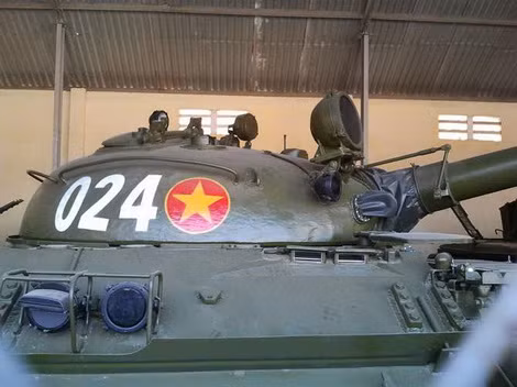Tháp pháo của T-62 hơi khác một chút so với dòng T-54.