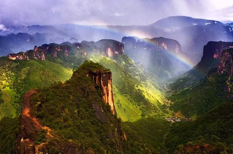 Ky la ngoi lang binh minh xuat hien 3 lan/ngay