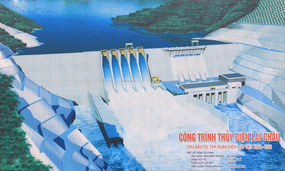 Dự án đường dây 500 kV Sơn La - Lai Châu sẽ phải hoàn thành đồng bộ với dự án nhà máy thủy điện Lai Châu. Ảnh: EVN.