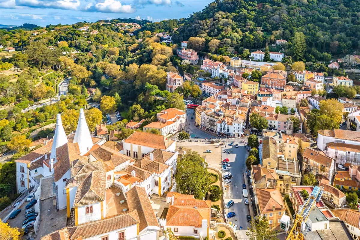 Bi mat Sintra - Noi cua nhung lau dai va cung dien huyen dieu-Hinh-5