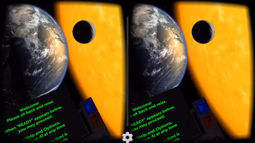  Titans of Space Cardboard VR (miễn phí). Các ứng dụng dành cho giáo dục của DrashVR LLC sẽ hữu ích cho các bậc phụ huynh trong việc giáo dục con em mình tại nhà và Titans of Space dành cho Cardboard là một trong số đó. Bạn có thể du hành qua các hành tinh trong hệ mặt trời trong không gian 3 chiều để tìm hiểu. Vì đồ hoạ được thiết kế có chất lượng cao nên nếu muốn có trải nghiệm tốt hơn ở tốc độ khung hình 50-60 fps thì điện thoại của bạn phải có cấu hình mạnh một chút. Theo nhà phát triển thì ứng dụng này yêu cầu điện thoại nên hỗ trợ phần mở rộng Neon CPU (thường có trên các smartphone mới) để có được chất lượng tốt nhất. Tuy nhiên, mọi smartphone dùng Android 4.2 trở lên đều dùng được ứng dụng Titans of Space này.