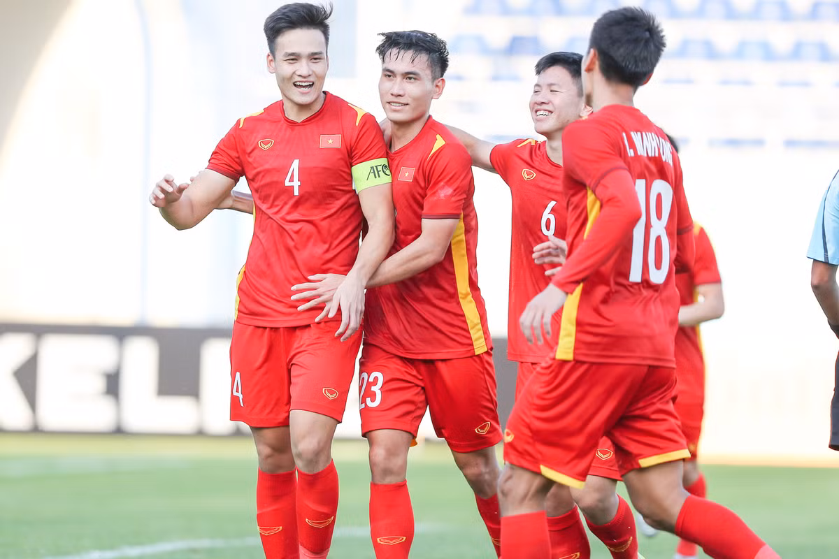 Thu tuong chuc mung U23 Viet Nam vao tu ket chau A
