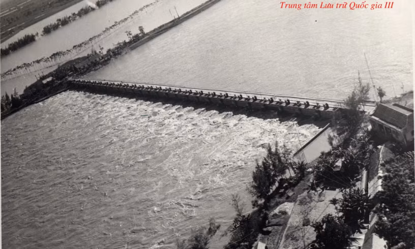 Trận lụt lịch sử năm 1971 ở đồng bằng Bắc Bộ - Hình 3 Tran lut lich su nam 1971 o dong bang Bac Bo-Hinh-3