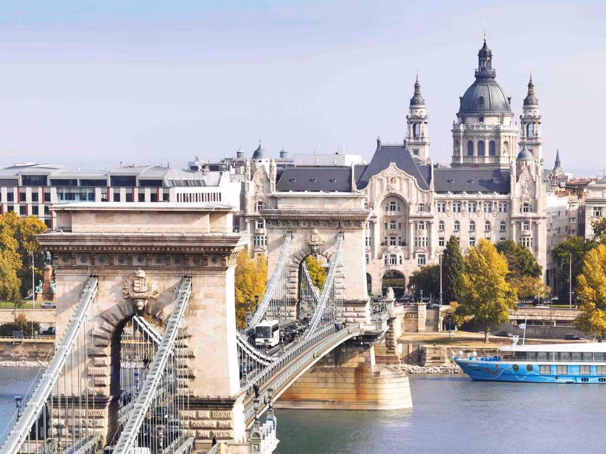3. Khách sạn Bốn mùa ở Budapest, Hungary.