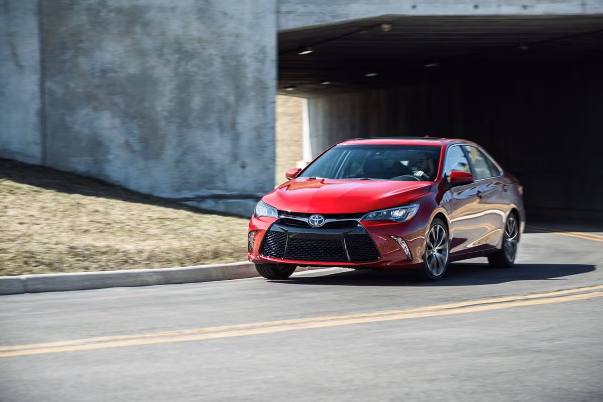 Các phiên bản của Toyota Camry 2015 sẽ chính thức được bán ra tại thị trường Mỹ từ cuối tháng này.