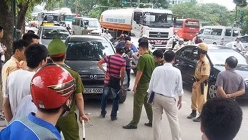 Hiện trường vụ án mạng.