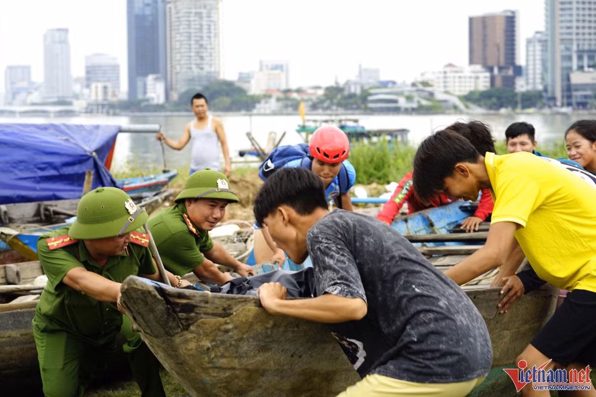 Cach cac tinh mien Trung gong minh chong bao, giam toi da thiet hai