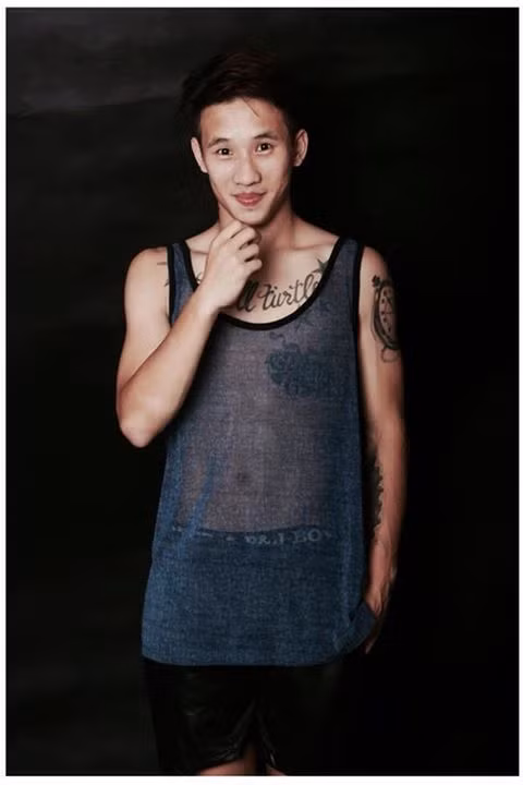 Theo tìm hiểu, nhân vật mà cô gái nhắc đến là Hoàng Kỳ Anh, nghệ danh Small Turtle, là một dancer, b-boy của nhóm SINE, một nhóm nhảy hàng đầu Việt Nam hiện nay.