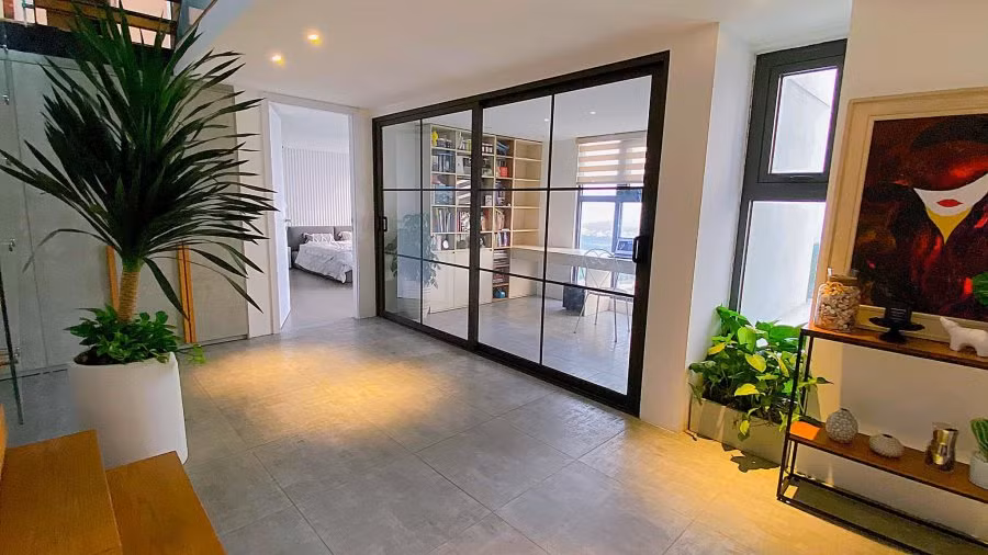 Ngắm căn hộ penhouse với khu vườn chân mây tuyệt đẹp - Hình 2 Ngam can ho penhouse voi khu vuon chan may tuyet dep-Hinh-2