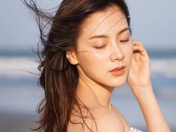 Người đàn bà khôn ngoan chính là biết cách buông bỏ - Hình 2 Nguoi dan ba khon ngoan chinh la biet cach buong bo-Hinh-2