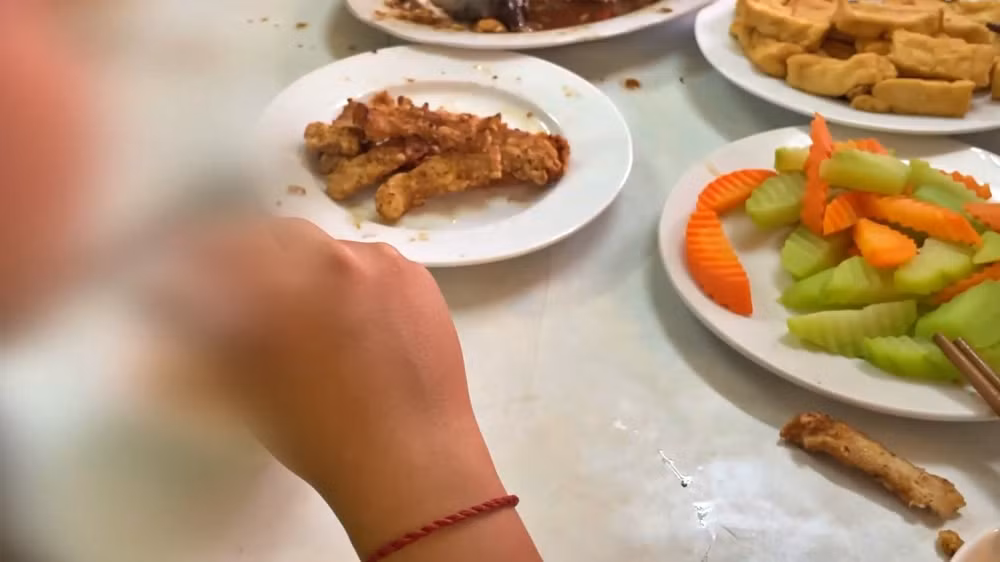 Dien bien moi nhat vu cac tuyen thu tre bong ban keu... doi