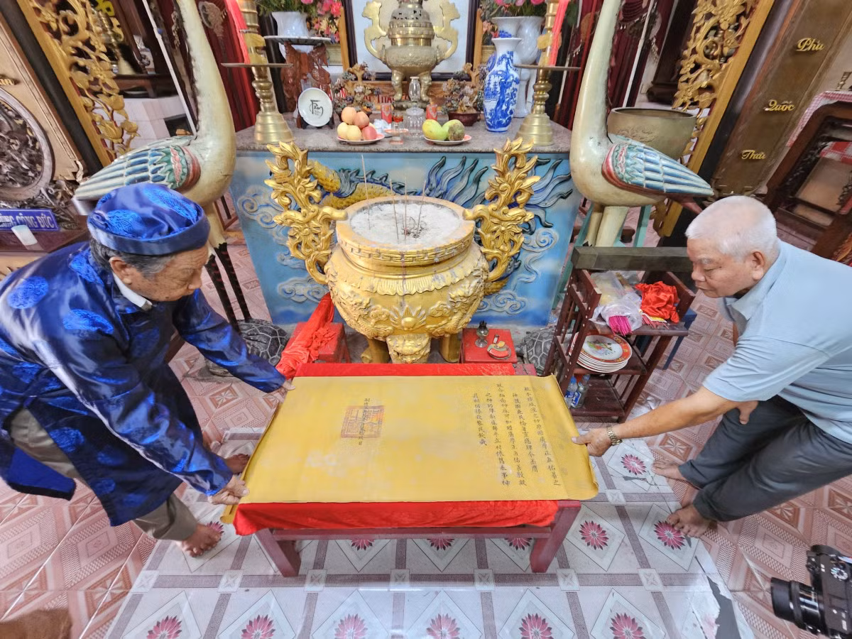 Đình cổ ở Long An, kiến trúc đẹp như phim sau hơn 2 thế kỷ - Hình 6 Dinh co o Long An, kien truc dep nhu phim sau hon 2 the ky-Hinh-6