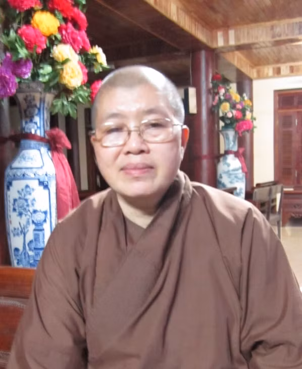 Liên quan đến vụ bảo mẫu Nguyễn Thanh Trang, Chùa Bồ Đề vừa bị bắt về hành vi mua bán trẻ em, sư thầy Thích Đàm Lan nói "Về việc này, nhà chùa không ngờ tới Trang đã làm như vậy và cũng không ngờ Trang là con người như thế".