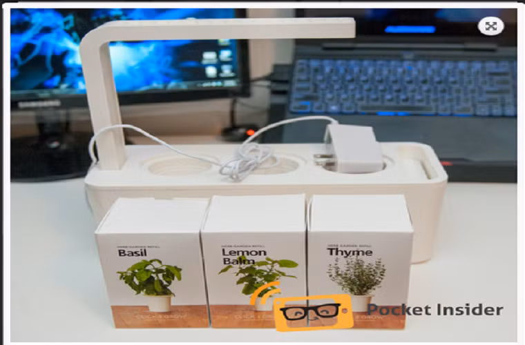 Bạn cần bỏ ra 99,95 USD để mua Herb Garden trọn bộ. Hộp dinh dưỡng đi kèm cho từng loại cây vào khoảng 5- 15 UDS/hộp.