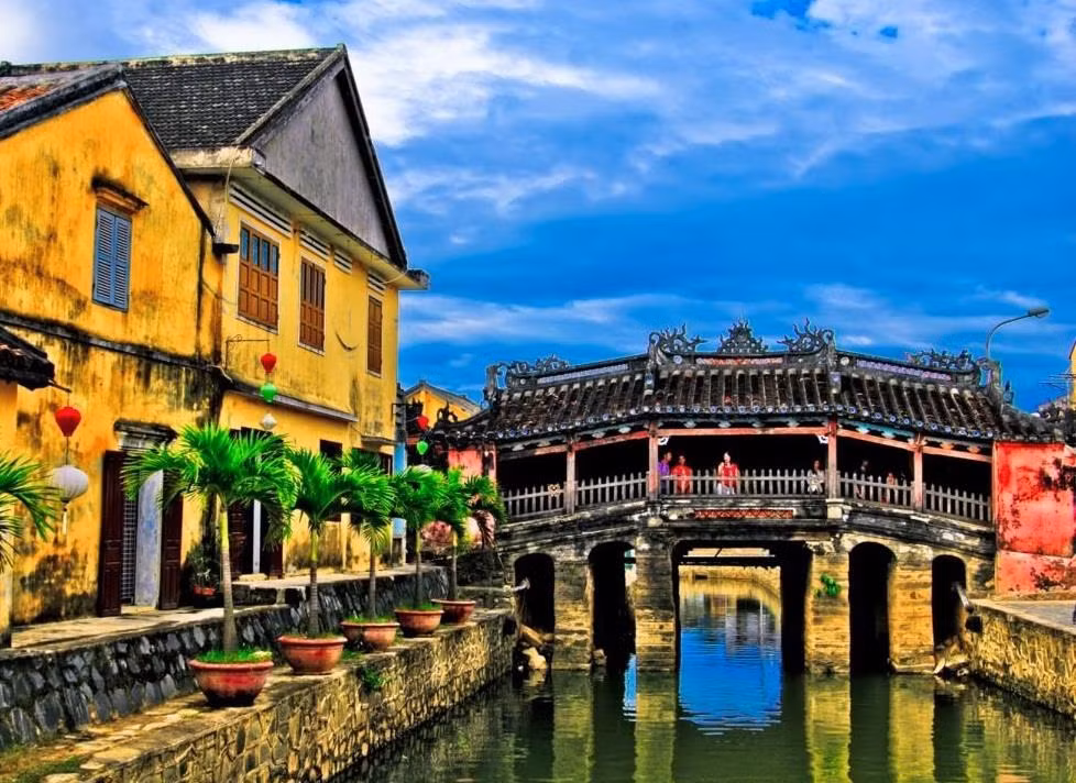 Theo Cổng thông tin Du lịch Hội An, ngày 17/2/1990, Chùa Cầu đã được công nhận là Di tích Lịch sử - Văn hóa quốc gia.