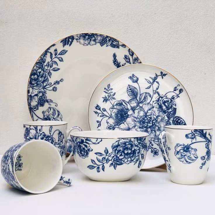  14. Gia đình Polo đã mang nhiều bảo vật từ phương Đông về Venice. Khi trở về Venice, Marco Polo và gia đình đã mang theo những viên đá quý, lụa, và những món đồ quý giá từ phương Đông. Đây là bằng chứng thực tế cho những gì ông đã kể lại và góp phần khẳng định những gì ông trải nghiệm là có thật. Ảnh: Pinterest.
