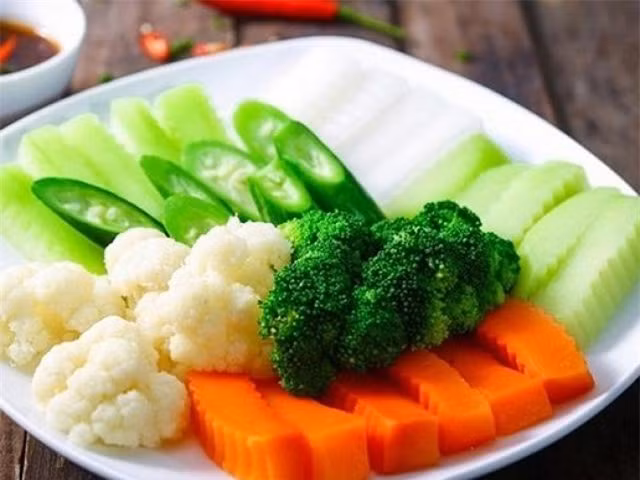 Sai lam khi an rau cu de giam can lai khien ban phat tuong-Hinh-4