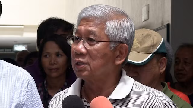 Bộ trưởng Quốc phòng Phlippines Voltaire Gazmin.