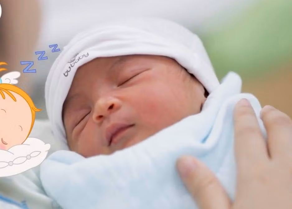 Bé Moon xinh xắn, đáng yêu!