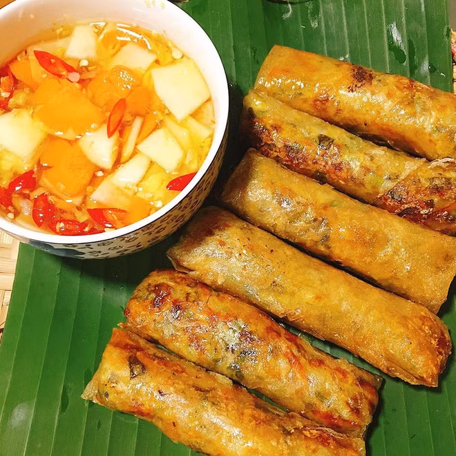Cho vai lat loai cu nay vao, nem ran gion rum, dau khong can den-Hinh-3
