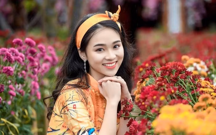 Phụ nữ có điểm này cả đời có phúc trời sinh, thần Phật chở che Phu nu co diem nay ca doi co phuc troi sinh, than Phat cho che