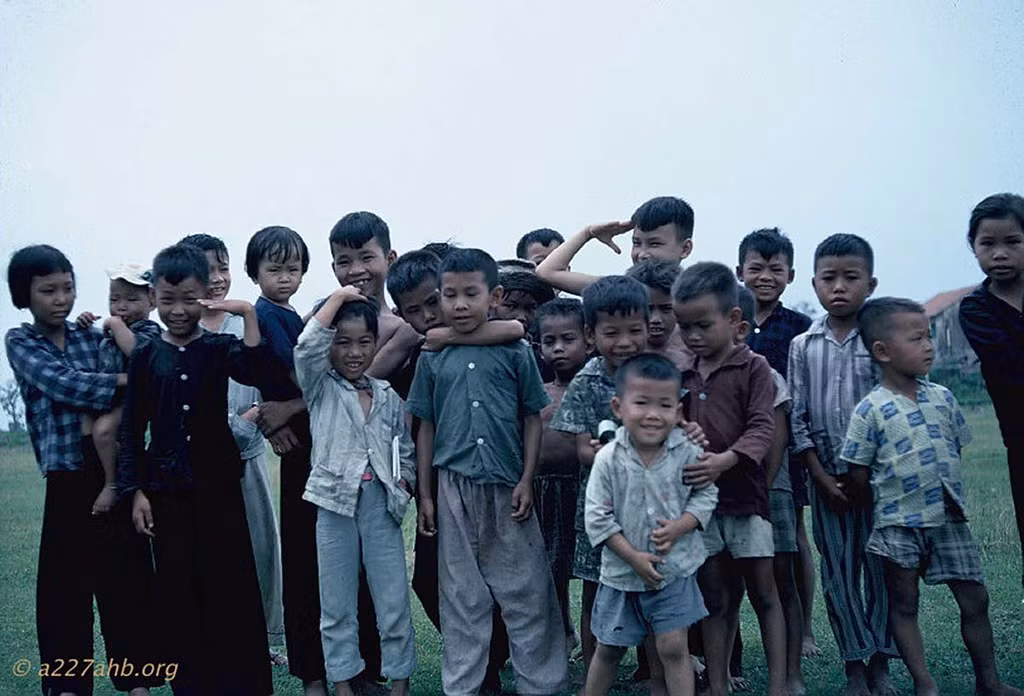 Trẻ em ở Hàm Tân.