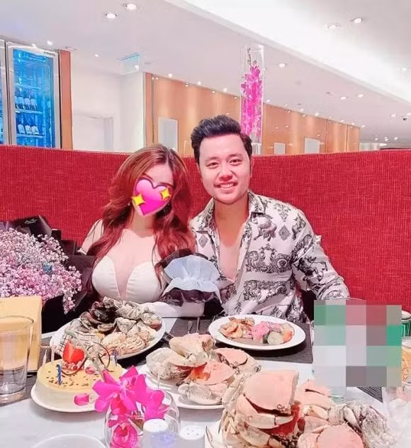 Chia tay ty phu U60, yeu hotgirl, cuoc song Vu Hoang Viet ra sao?-Hinh-3