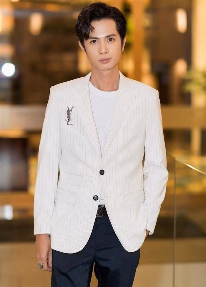 Si Thanh vua cong khai chia tay, Huynh Phuong da co nguoi moi?-Hinh-5