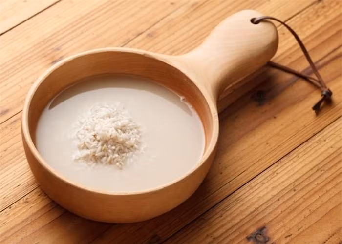 Nước vo gạo là “thần dược” trẻ mãi không già của phụ nữ Nhật Nuoc vo gao la “than duoc” tre mai khong gia cua phu nu Nhat
