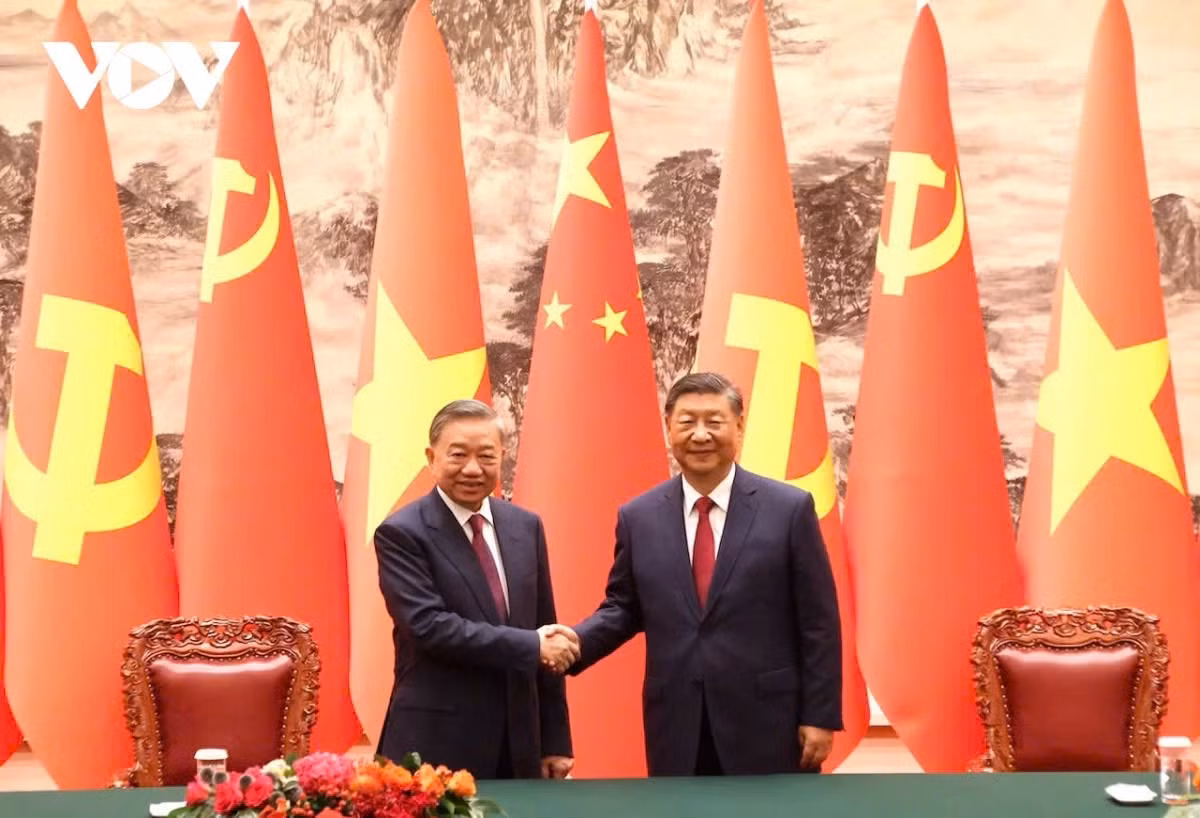 Tổng Bí thư, Chủ tịch nước Trung Quốc Tập Cận Bình bắt đầu thăm Việt Nam Tong Bi thu, Chu tich nuoc Trung Quoc Tap Can Binh bat dau tham Viet Nam