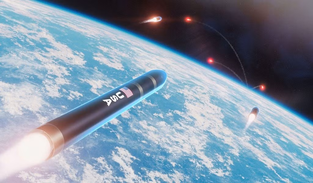 Mới đây Tập đoàn Lockheed Martin đã phát hành đoạn giới thiệu dành riêng cho “Vòm vàng”, họ cho biết muốn sử dụng kinh nghiệm về tên lửa đánh chặn trên bộ và trên biển để trang bị cho tổ hợp mới.